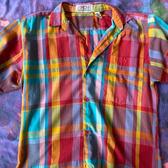 Vintage Spring Plaid Button Down - Picture 2 of 3